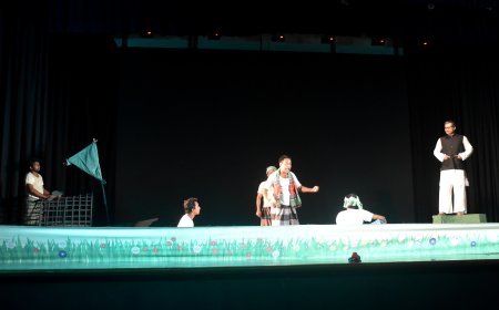 মানিকগঞ্জে মঞ্চায়িত হলো নাটক ‘শ্রাবণ ট্র্যাজেডি’