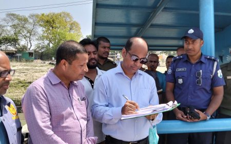 লঞ্চ ও স্পীডবোটে অতিরিক্ত যাত্রী, চার মালিককে জরিমানা