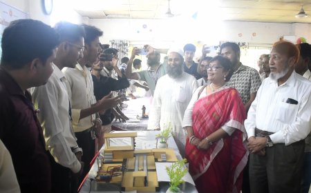 আগুন নেভাবে রোবট কার, সড়ক দুর্ঘটনা ঠেকাবে অ্যালার্ম