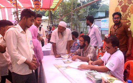 মানিকগঞ্জে বিনামূল্যে চিকিৎসা ও প্রতিবন্ধীতা সনাক্তকরণ ক্যাম্প